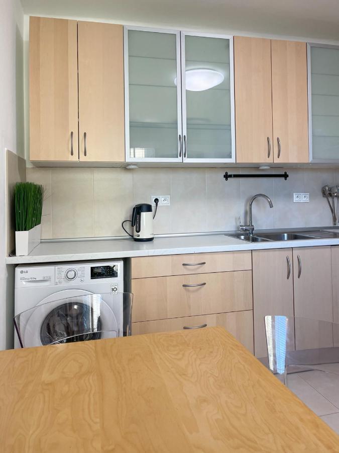 City Center 2 Bedroom A/C Apartment Bratislava Buitenkant foto
